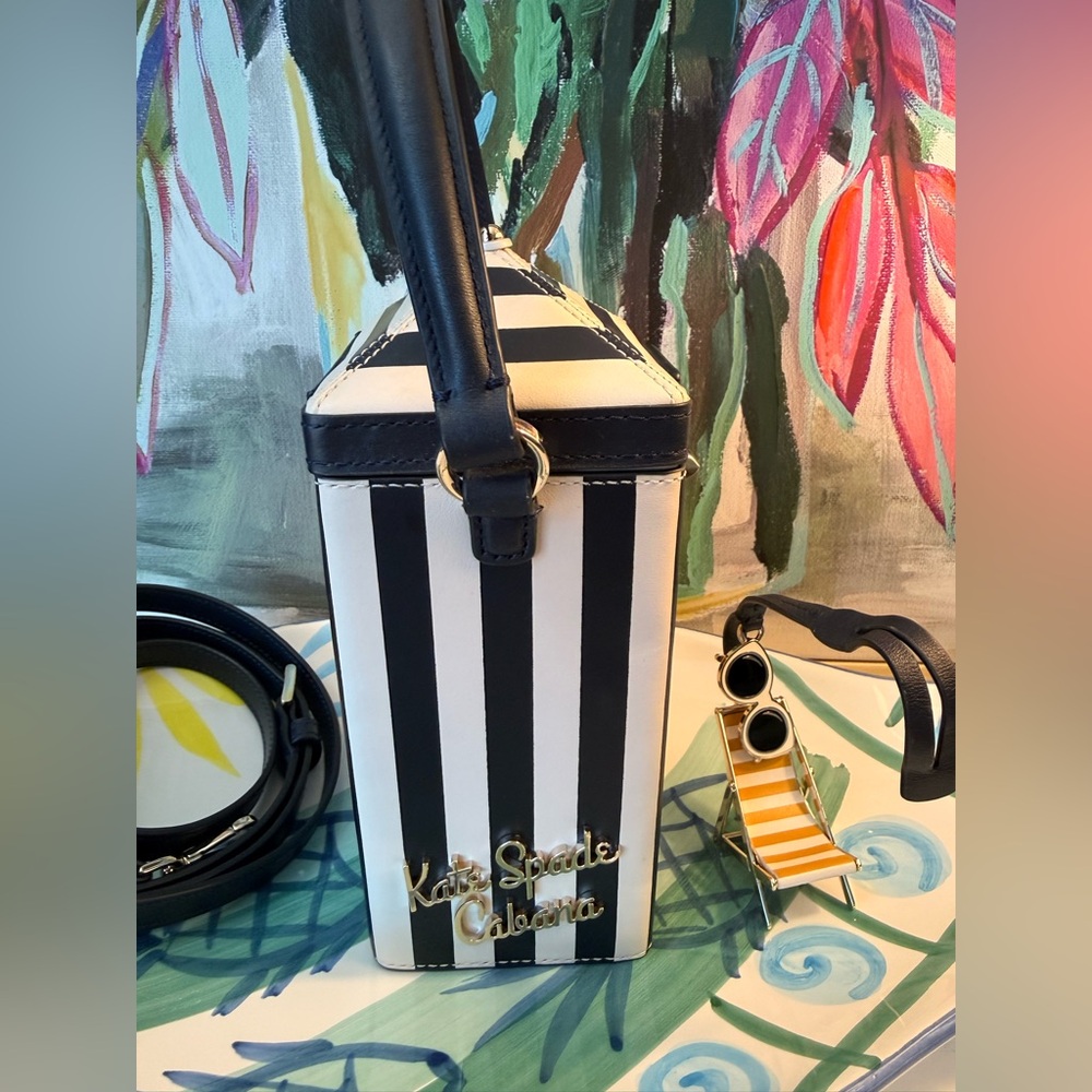 Kate Spade Novelty Retired 3D Sunkiss Striped Tent Cabana Leather bag - Picture 8 of 9